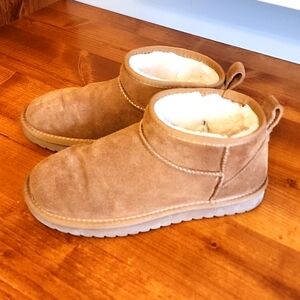 Cushionaire mini boots